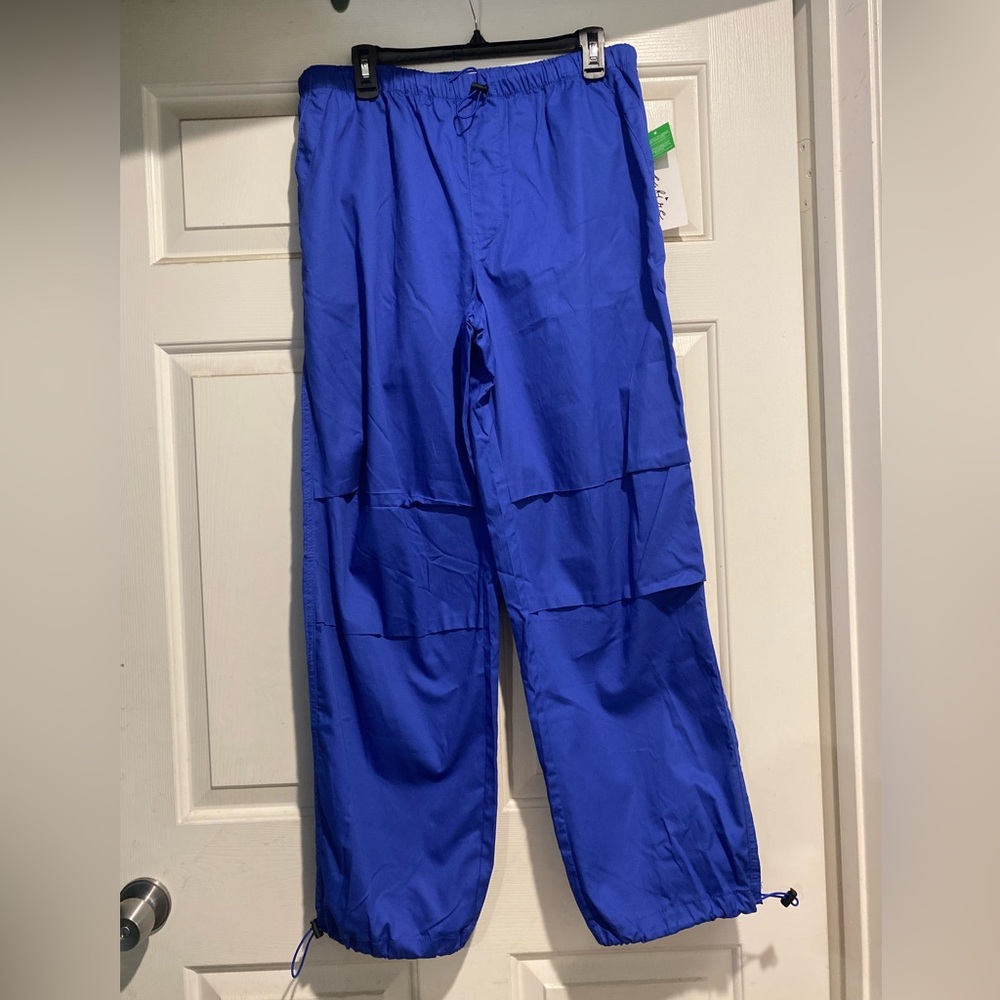 Love, Fire parachute pants 100% cotton New medium